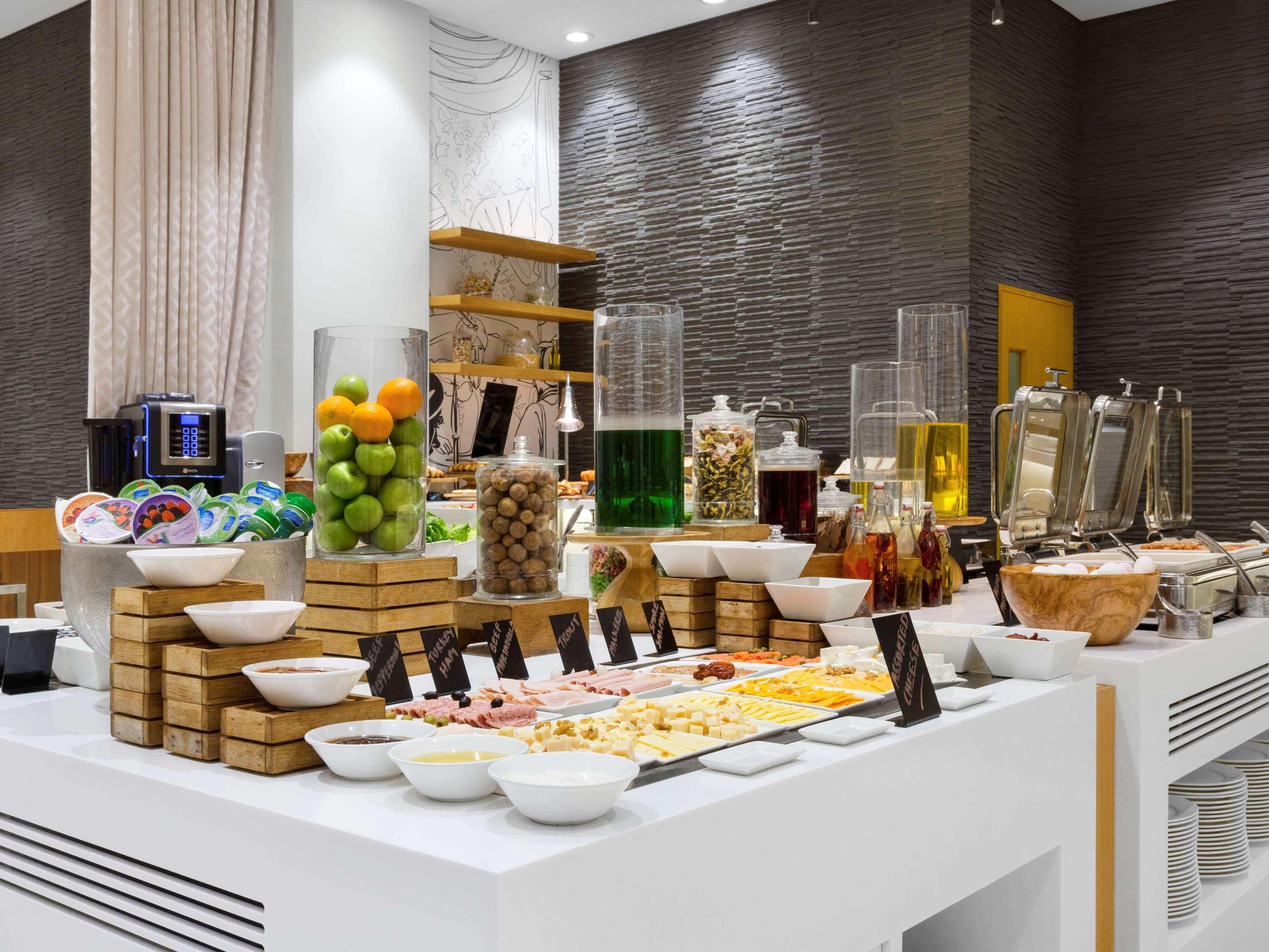 เมอร์เคียว โซฮาร์ Hotel ภายนอก รูปภาพ