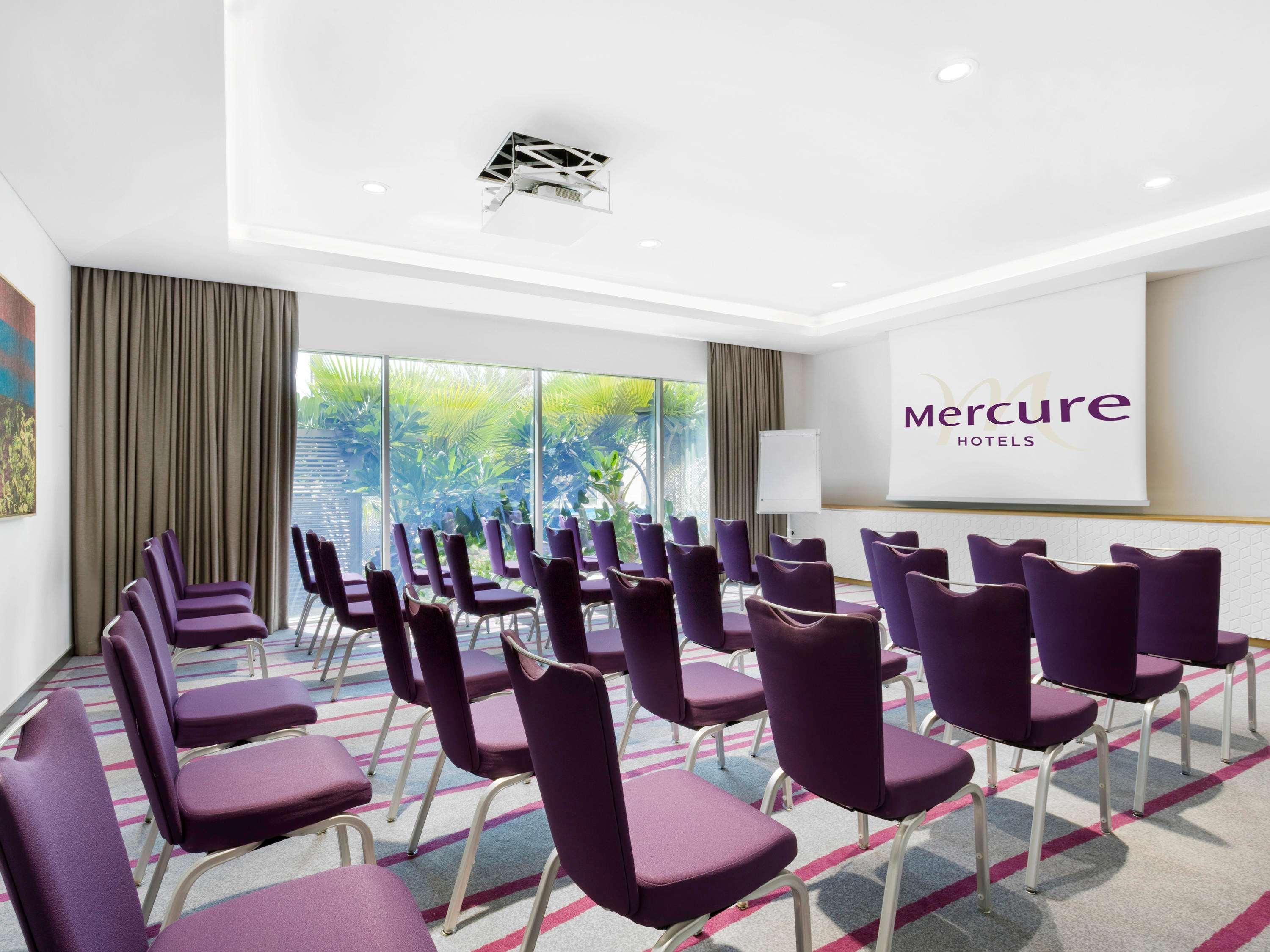 เมอร์เคียว โซฮาร์ Hotel ภายนอก รูปภาพ